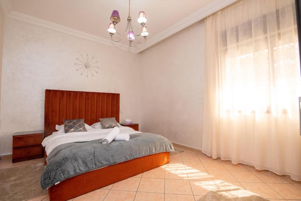 2 Mins To & Attractions Appartement *